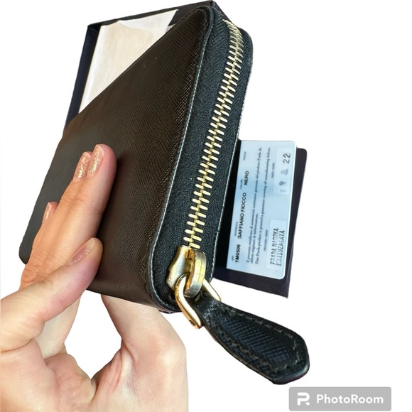 🖤AUTHENTIC PRADA BLACK SAFFIANO FIOCCO LEATHER ZIP WALLET + INCLUSIONS🖤 - Picture 8 of 11